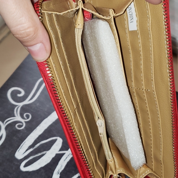 Watermelon Red Wallet - Picture 4 of 4